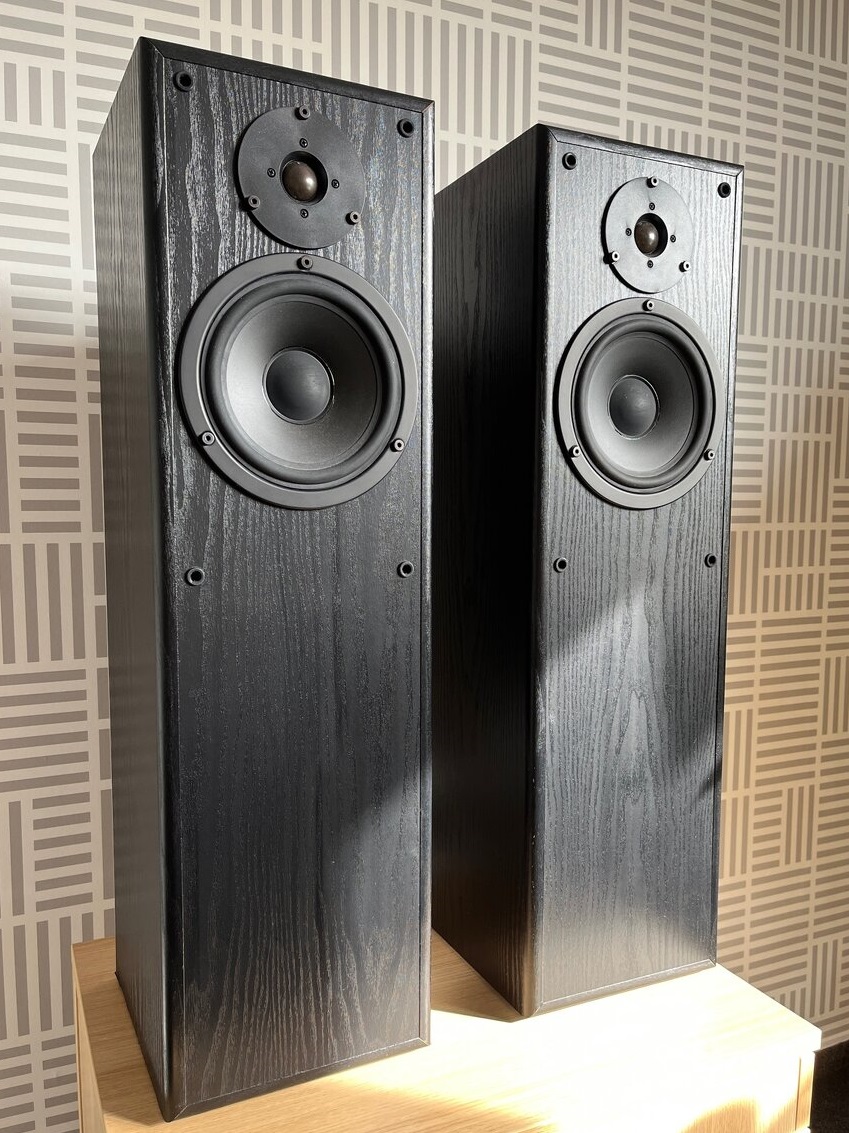 Sony SS-176E