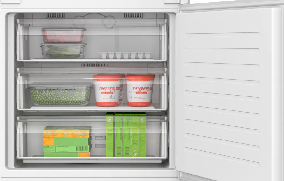 BOSCH Serie 2 KBN96NSE0